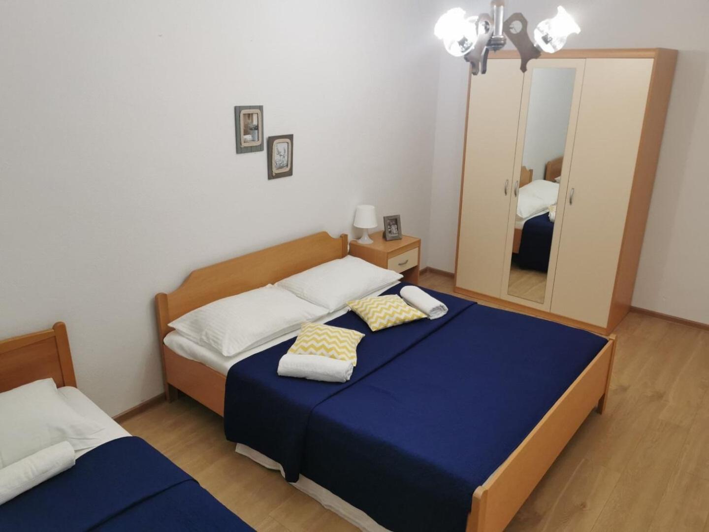 Apartment Toni Baška Voda Esterno foto